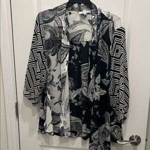 Elegant Black and White Women's Top